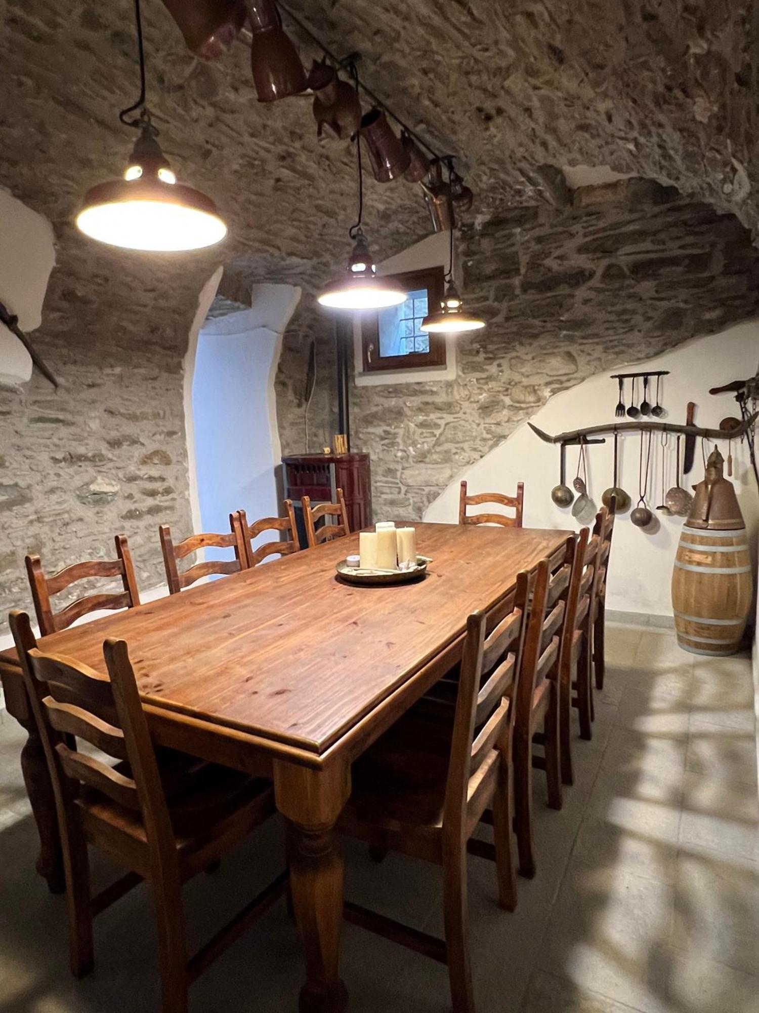 Casa Boru - A Beautiful Fully Restored Spacious House With Fantastic Views Calice al Cornoviglio 外观 照片