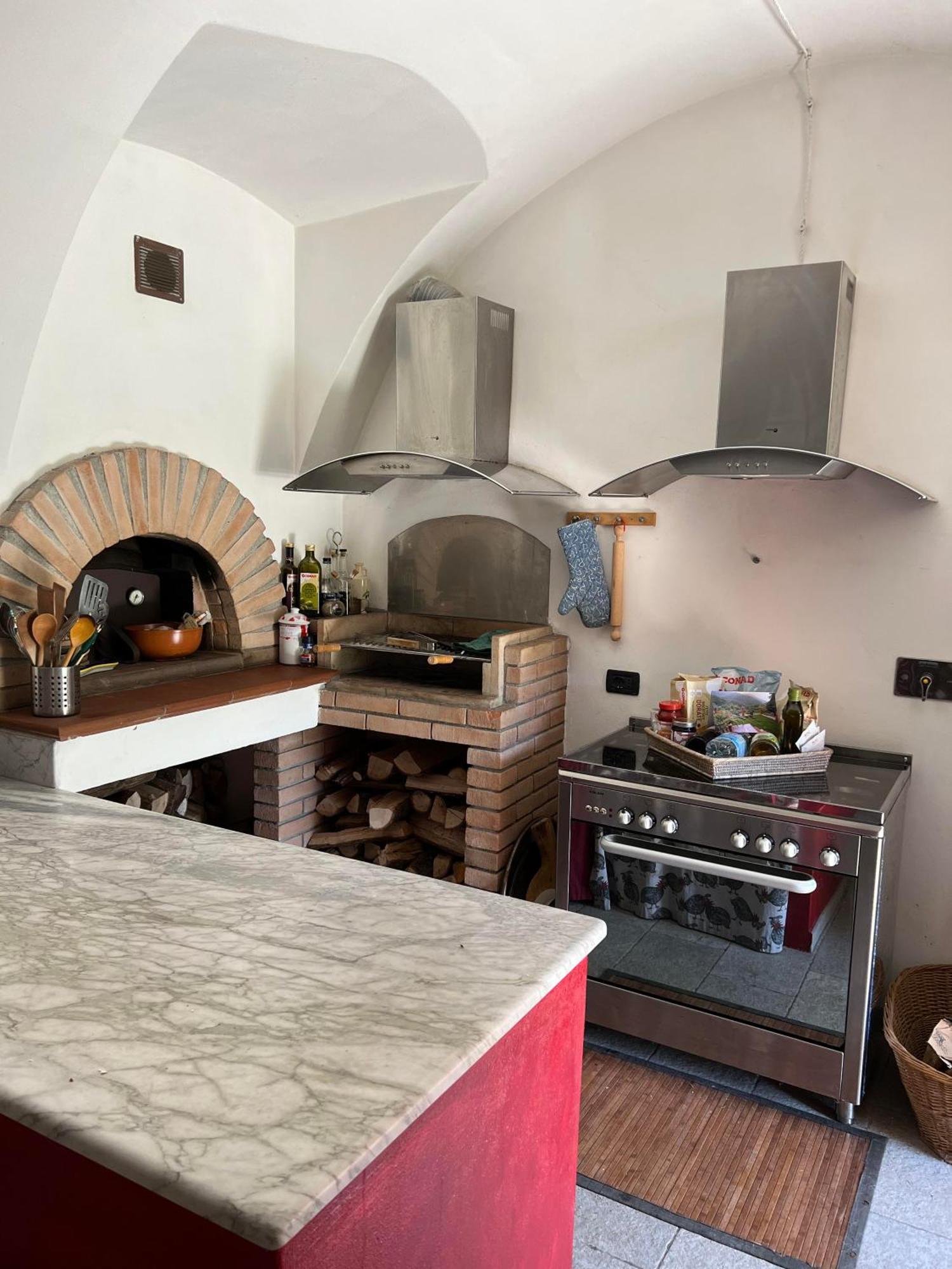 Casa Boru - A Beautiful Fully Restored Spacious House With Fantastic Views Calice al Cornoviglio 外观 照片